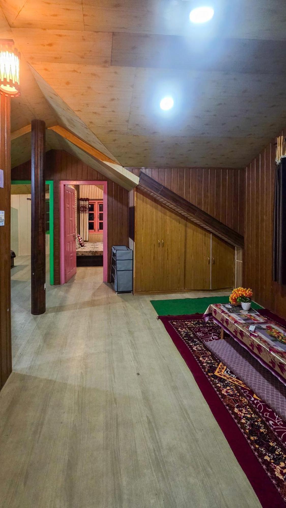 The City Escape Farmstay Simlá Szoba fotó
